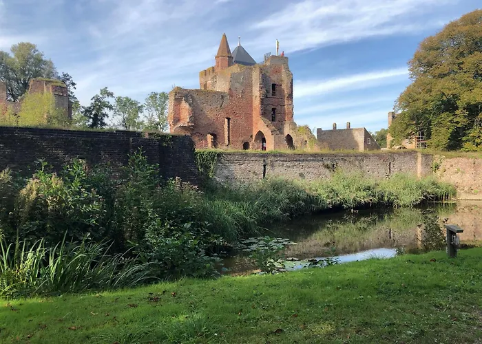 Апартаменты Reumann De Schelp 12